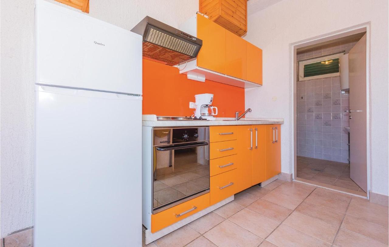 Lovely Apartment In Rogoznica With Wifi Zewnętrze zdjęcie